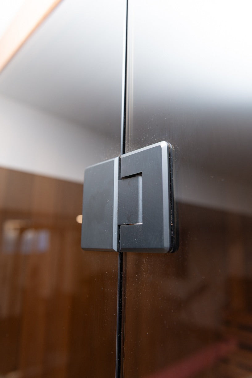Element Nook glass-panel hinge detail